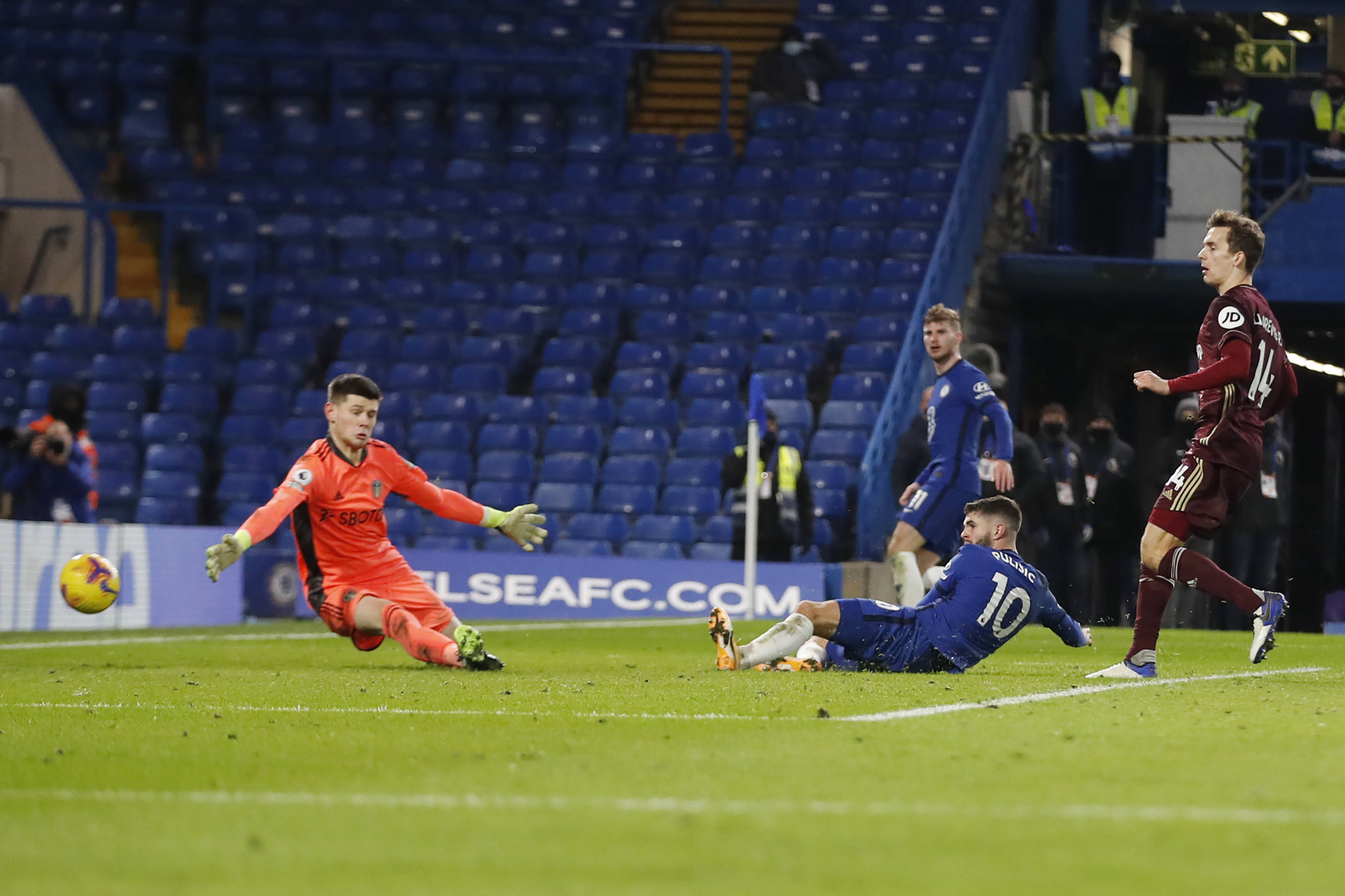 的判罚争议 的判罚争议